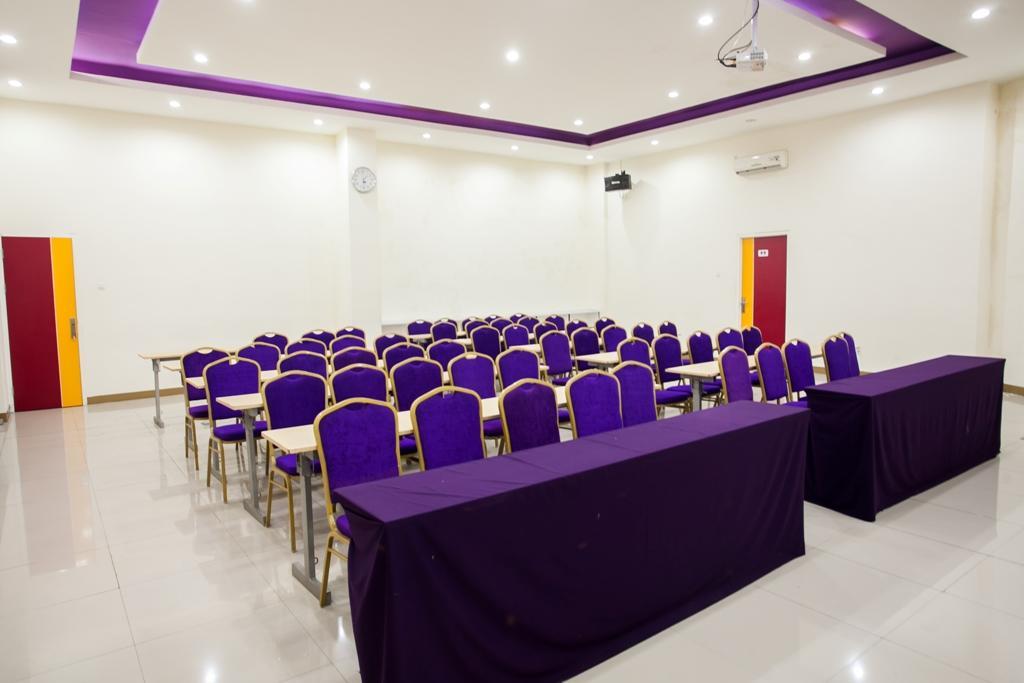 Hotel Reddoorz Near Hawaii Water Park Malang Exterior foto