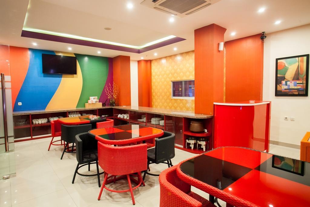 Hotel Reddoorz Near Hawaii Water Park Malang Exterior foto